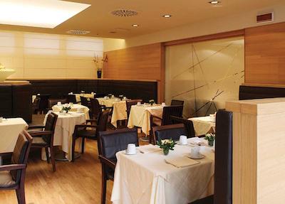 ادناوم پرسُنال هتل