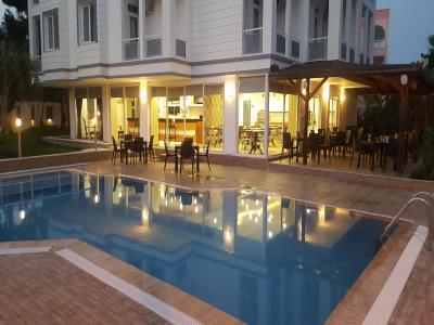 اسپرانزا بوتیک هتل