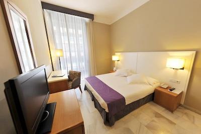 هتل اتارازاناز