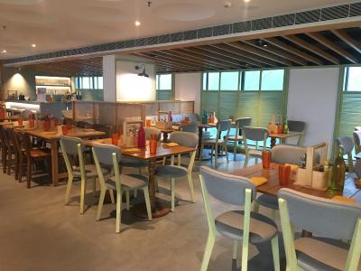 فیرفیلد بای ماریت گوا انجونا