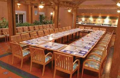 هلید این اکسپرز ترئون