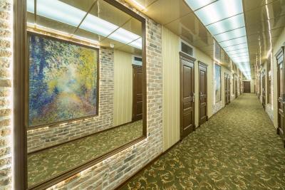 گرند هتل بلاروسکایا