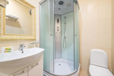 گرند هتل بلاروسکایا