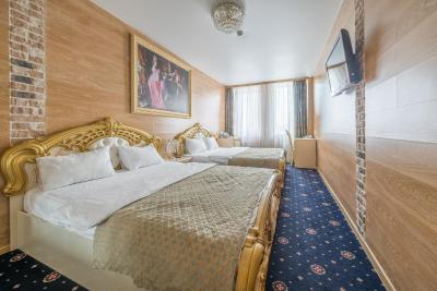 گرند هتل بلاروسکایا