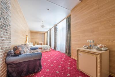 گرند هتل بلاروسکایا