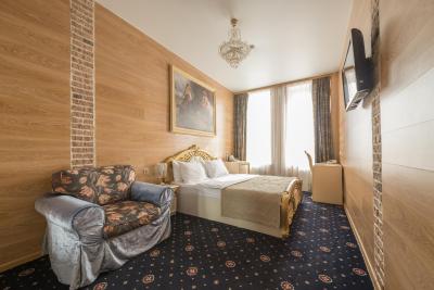 گرند هتل بلاروسکایا