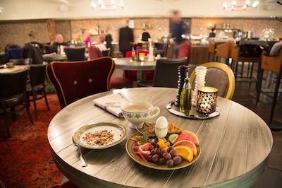 بست وسترن پلاس هتل ساوی