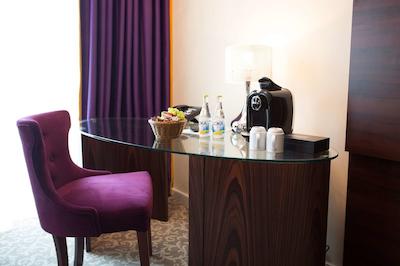 بست وسترن پلاس هتل ساوی