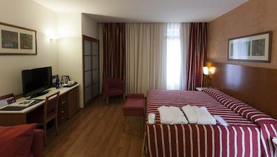 کاتالنیا پلازا مر اسالامانکا