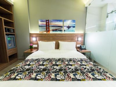 کارامل بوتیک هتل