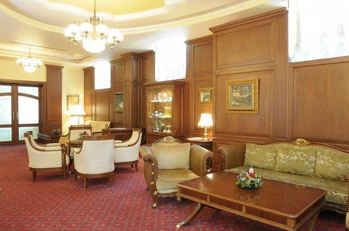 کریستال پالاس