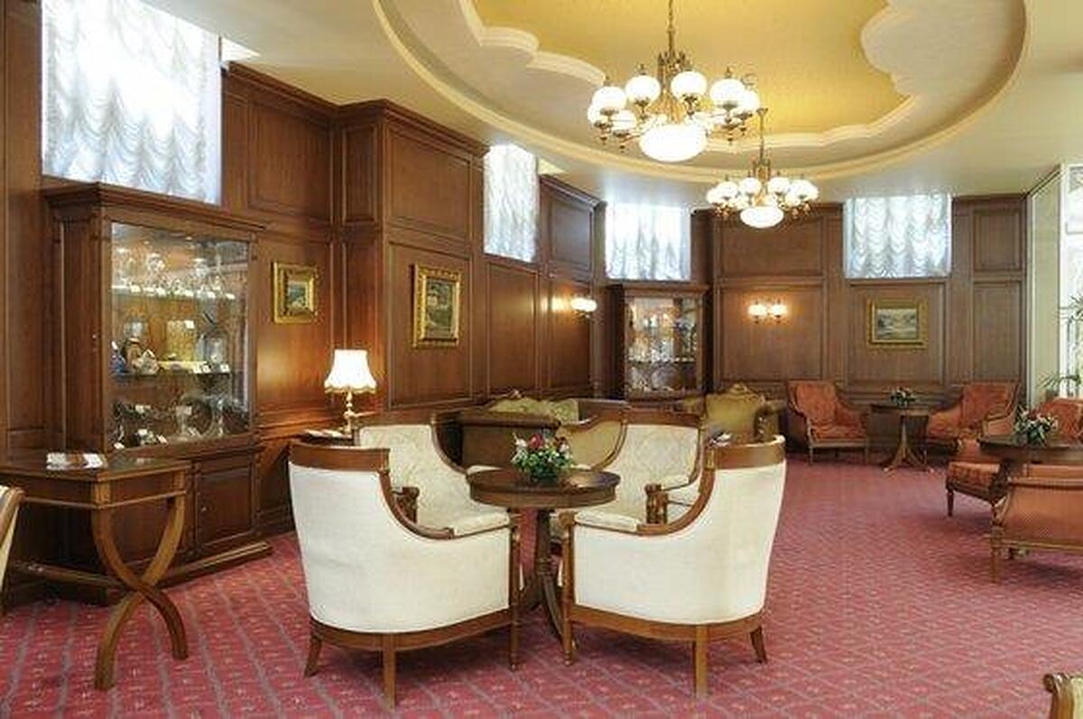کریستال پالاس