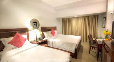 کاپتورن کینگز هتل سنگاپور