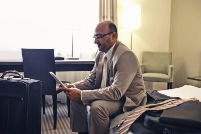 مرکور آیرپرت هتل برلین تجل