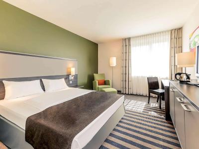 مرکور آیرپرت هتل برلین تجل