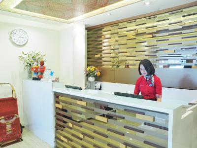 دپریماهتل ملاوای-بلک م