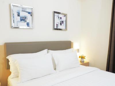 دپریماهتل ملاوای-بلک م