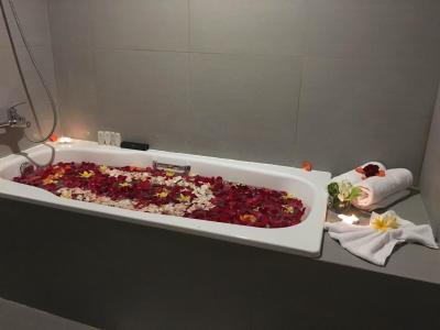 اِیاکا سویتز