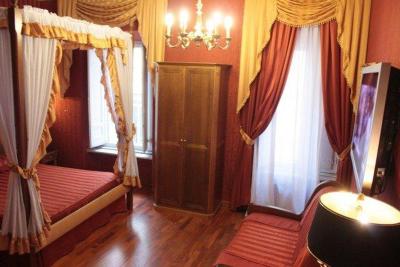 رسیدنزا منتسیتریو