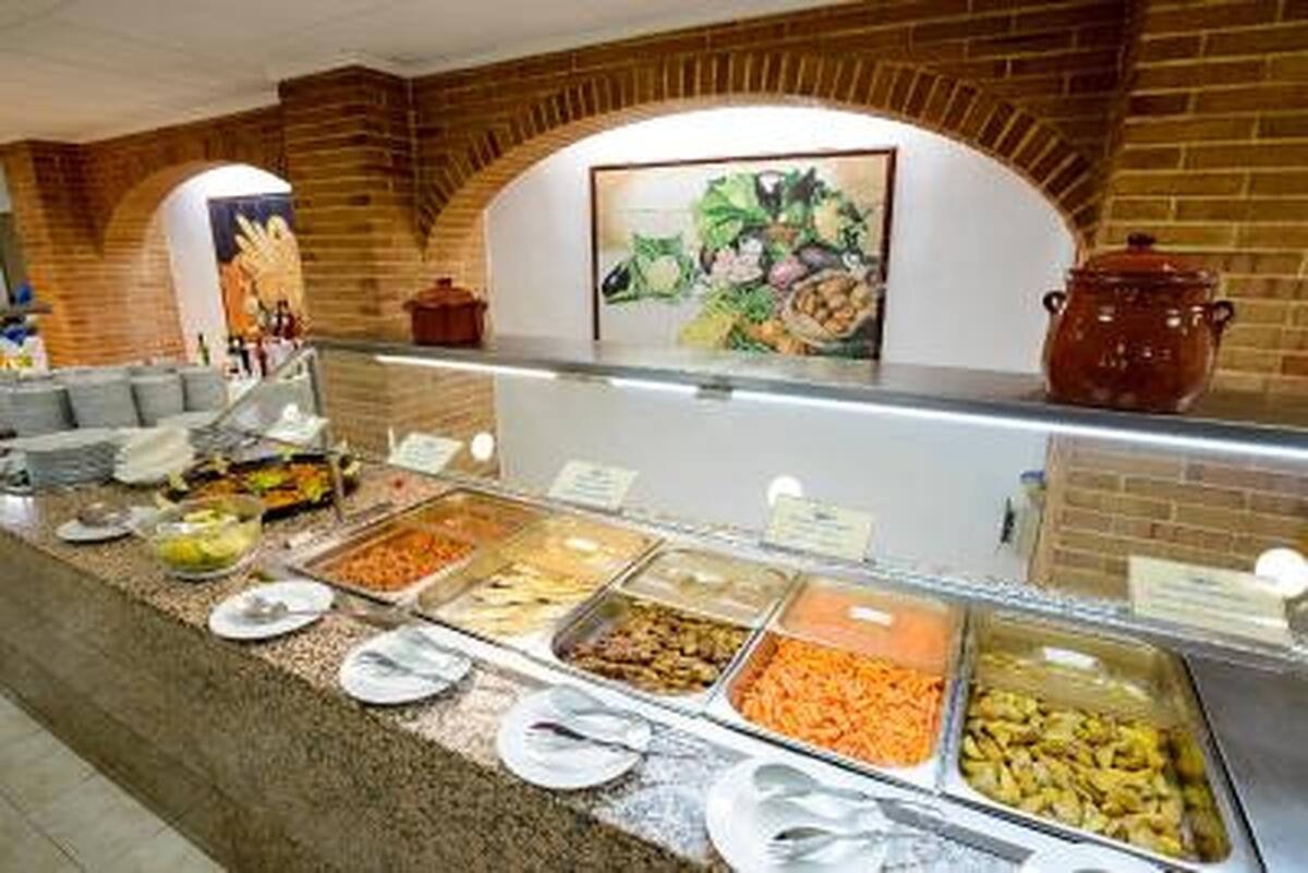 هتل مارنی بنیدرم