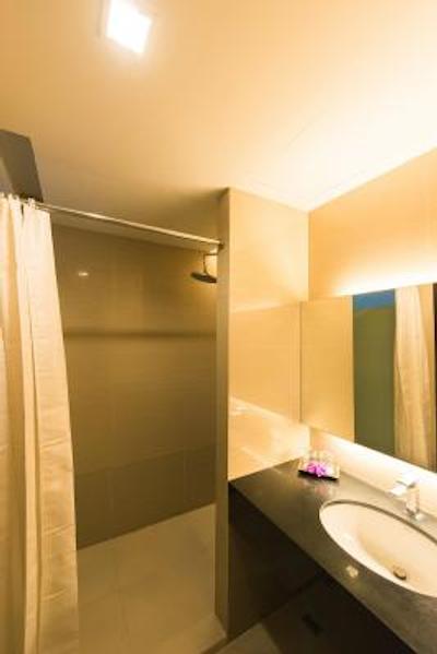 مایدا ایرپورت هتل بانکوک