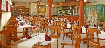 هیدن بیچ او ناتورل ریزرت بای کاریسما