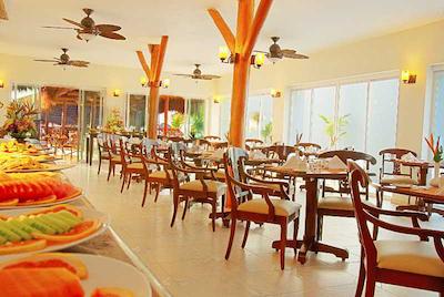 هیدن بیچ او ناتورل ریزرت بای کاریسما