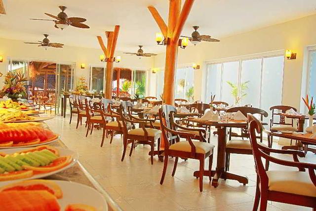 هیدن بیچ او ناتورل ریزرت بای کاریسما