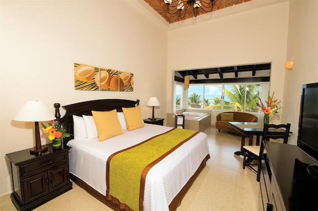 هیدن بیچ او ناتورل ریزرت بای کاریسما