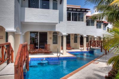 هیدن بیچ او ناتورل ریزرت بای کاریسما