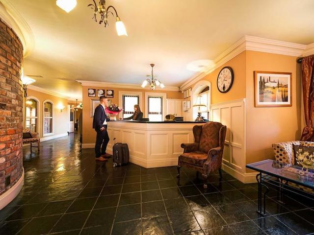 Shannon Springs Hotel