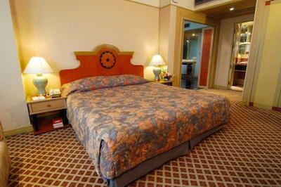 ماروی گاردن