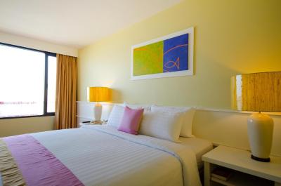 تونگتارا ریورویو