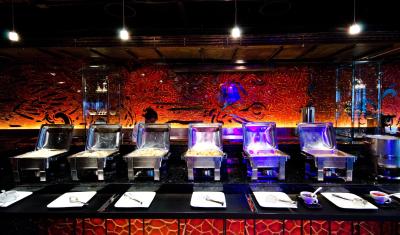 تونگتارا ریورویو