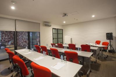 لیبرتی هتل دامرین