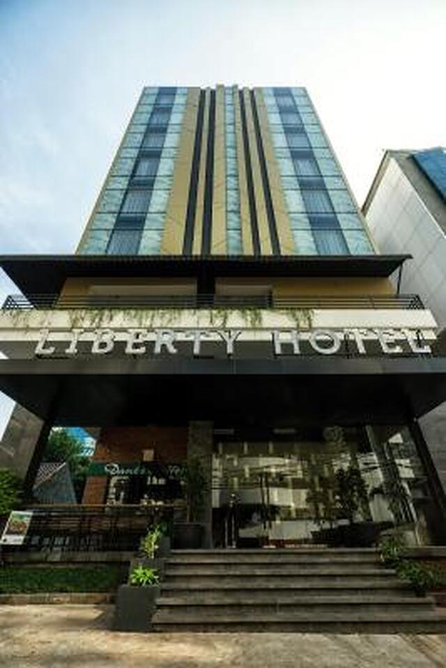 لیبرتی هتل دامرین