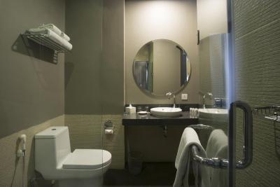 لیبرتی هتل دامرین