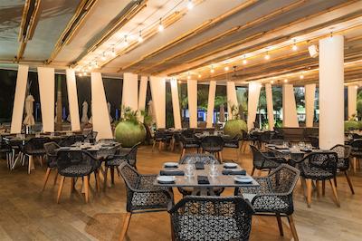 د گراند ات مون پالاس کانکون