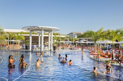 د گراند ات مون پالاس کانکون