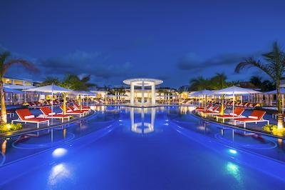 د گراند ات مون پالاس کانکون