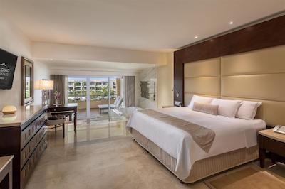 د گراند ات مون پالاس کانکون