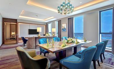 هلید این چنگدو قینهوانگ