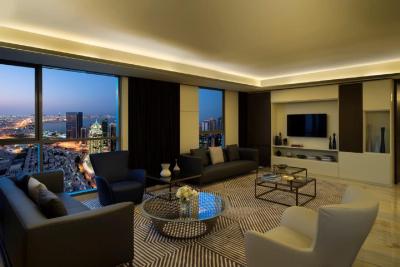 فریزر سوئیتس وست بی دوحه