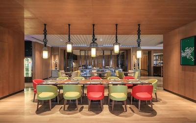 هیلتون گاردن این نینگبو