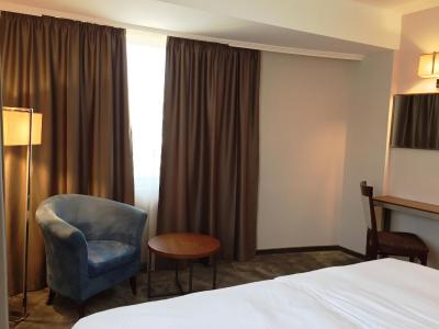 گلدن تولیپ وارنا