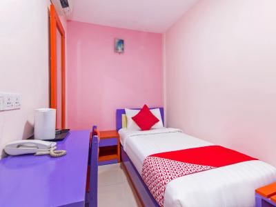 بریکفیلدز پارک هتل