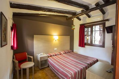 هتل دن جوان تسا