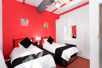 بست وسترن کاپ سویتز هتل