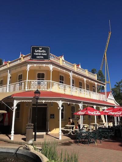 گولد ریف سیتی دم پارک هتل