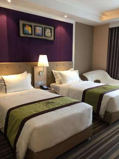 د بازار هتل